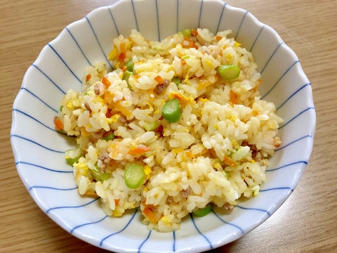 離乳食完了期〜幼児食に☆野菜チャーハン